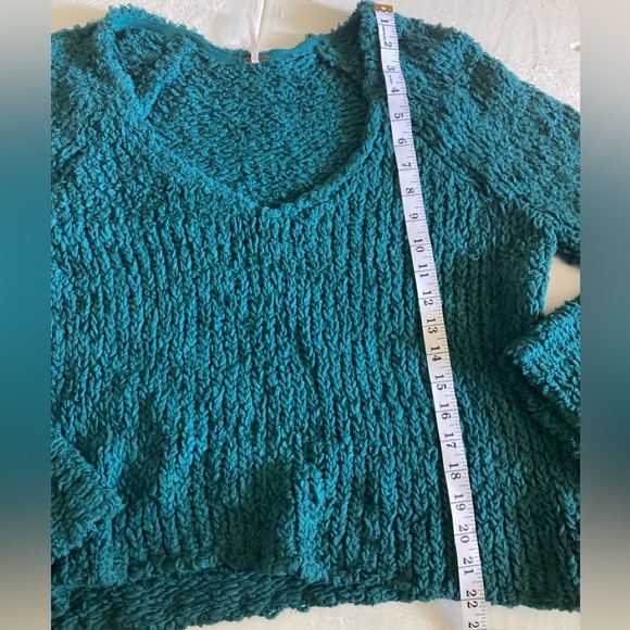 NWOT Free people sand dunes sweater size large teal - Picture 4 of 8